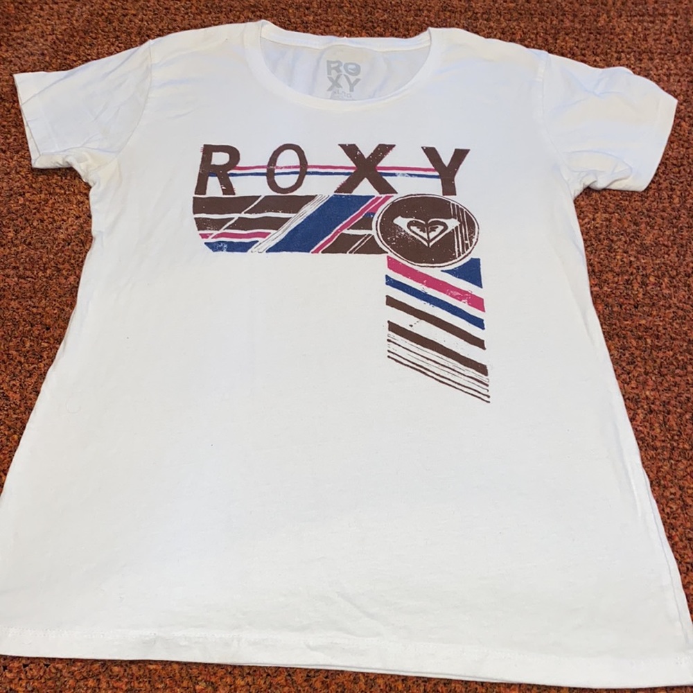 3/$30 Roxy Top - Picture 5 of 7